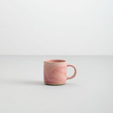 Oda espressokop/børnekop – Håndlavet keramikkop Julie Damhus. Køb hos Studio Holdbar (webshop & butik). Hurtig levering